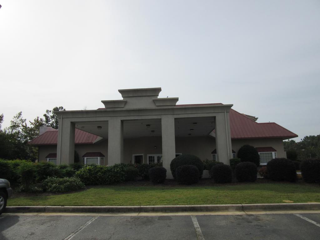 Clarion Suites Augusta Extérieur photo