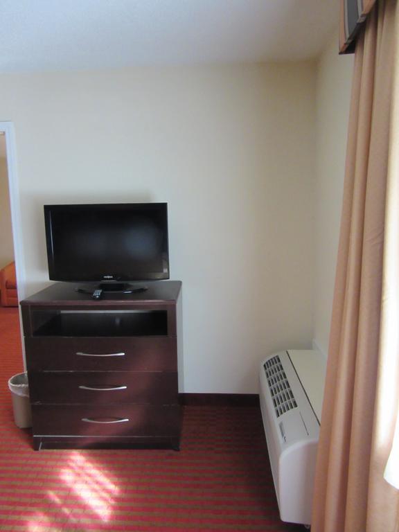 Clarion Suites Augusta Extérieur photo